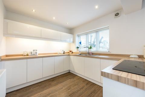 39 Cross Lane, Bebington, Wirral, CH63 3AH