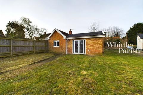 2 bedroom detached bungalow for sale, The Street, North Lopham