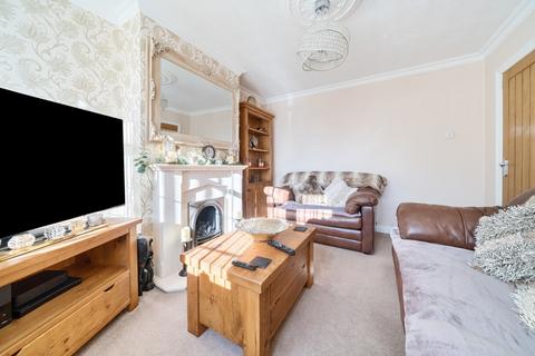 19 Conyers Avenue, Grimsby, DN33 2BZ