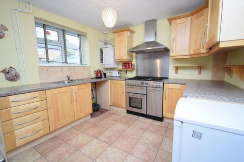 3 bedroom semi-detached house for sale - Brocklesby Way, Leicester, LE5