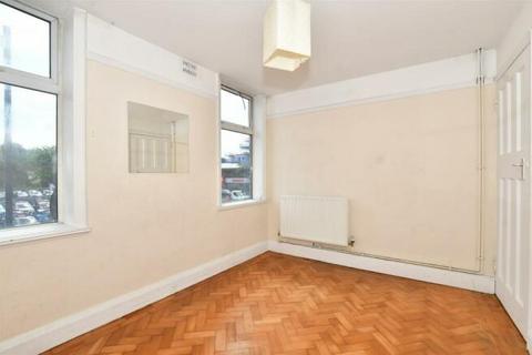 2 bedroom flat for sale, Brighton Road, Croydon, CR2