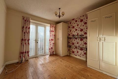 3 bedroom detached bungalow for sale - St Andrews Drive,  Prestatyn, Denbighshire  LL19 8EL