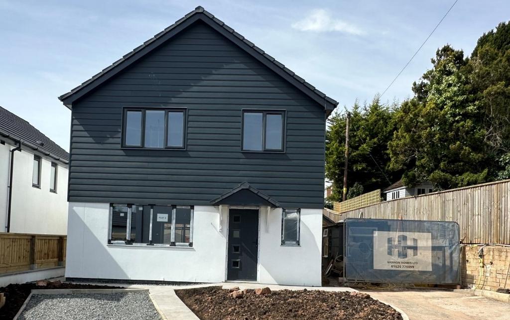 Dawlish, Devon 4 bed detached house for sale £475,000