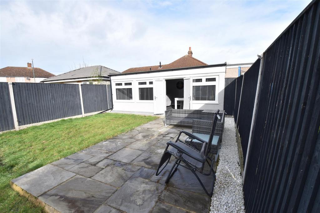Garden / Games Room