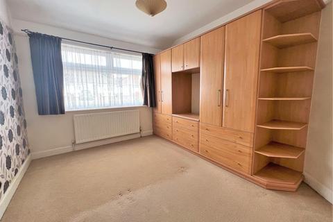 27 Abbotts Walk, Bexleyheath, DA7 5RL