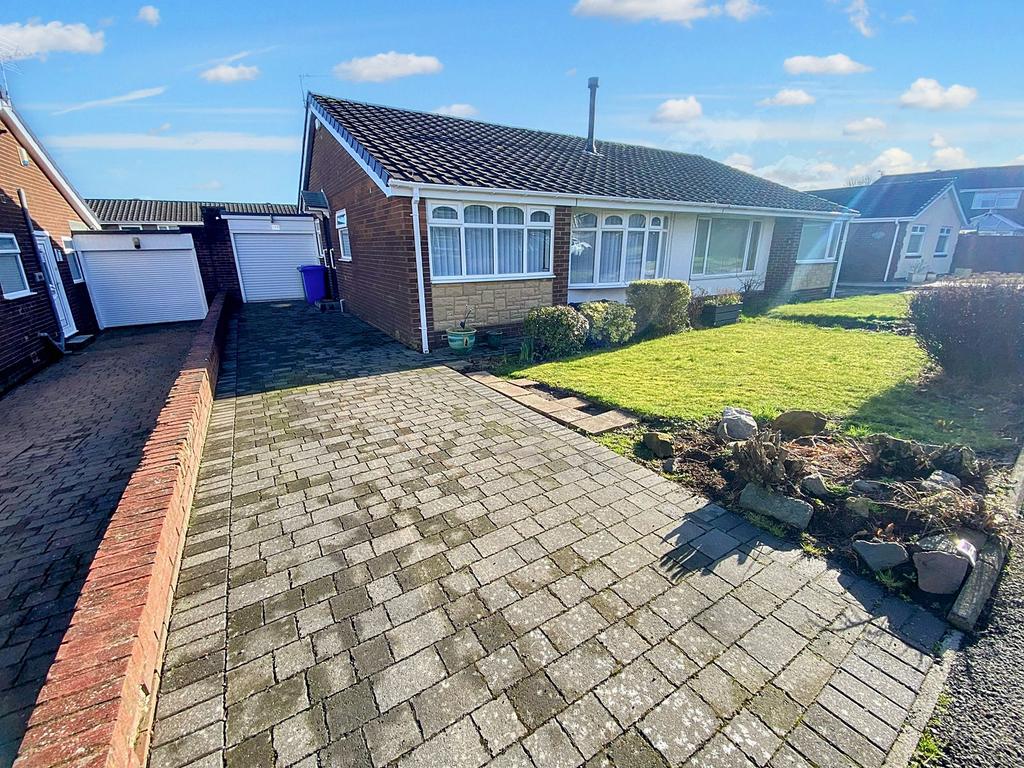 Ringwood Drive, Cramlington, Northumberland, NE23 1NP 2 bed bungalow