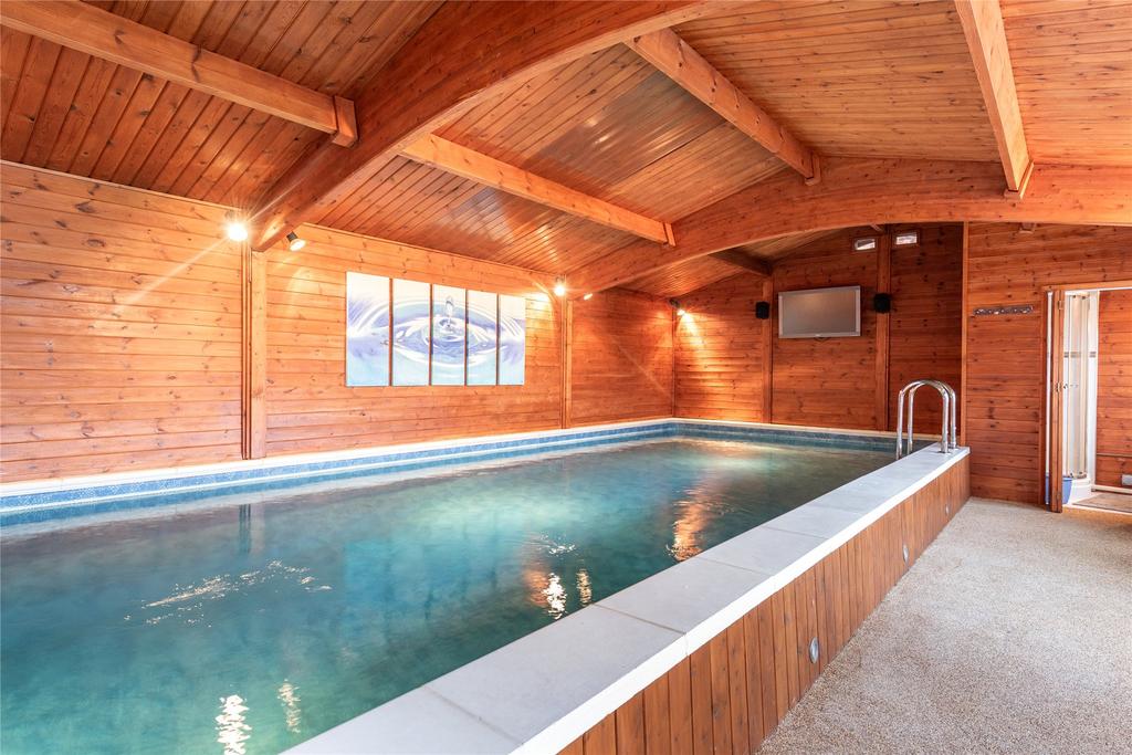 Pool House