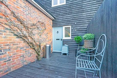 3 bedroom house for sale, Stonegate Court, Stonegate, East Sussex, TN5