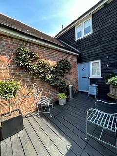 3 bedroom house for sale, Stonegate Court, Stonegate, East Sussex, TN5