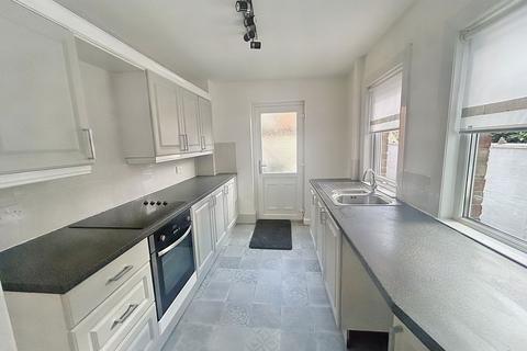 3 bedroom terraced house for sale, Grace Street, Dunston, Gateshead, Tyne and Wear, NE11 9NT