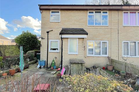 2 bedroom flat for sale, Fairburn Gardens, Eccleshill, Bradford, BD2