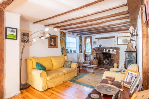 5 bedroom end of terrace house for sale - High Street, Burwash
