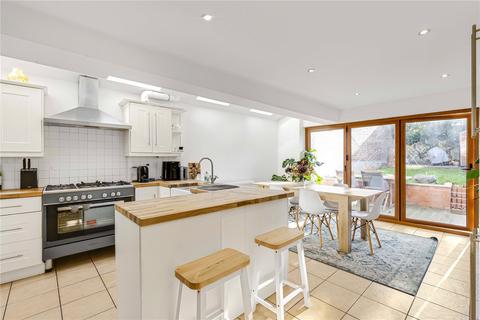 26 Ravenswood Road, London, SW12 9PJ