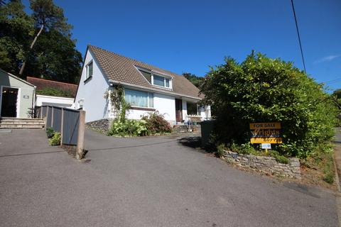 3 bedroom detached house for sale, Charborough Road, Broadstone, Dorset, BH18