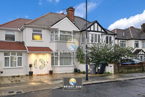 4 bedroom semi-detached house for sale, London NW2