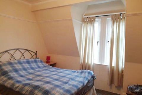 1 bedroom flat for sale, Main Street, Top Floor Flat, Campbeltown, Mull of Kintyre PA28