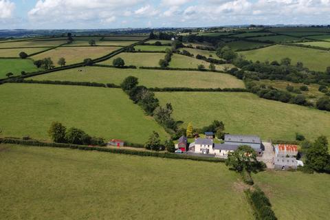 Farm for sale, Meidrim SA33