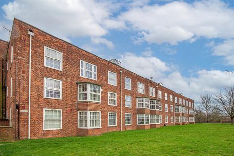 2 bedroom apartment for sale, Homestead Court, Welwyn Garden City, Hertfordshire