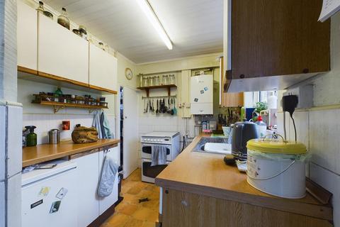 2 bedroom semi-detached house for sale - Stoats Nest Village, Coulsdon CR5