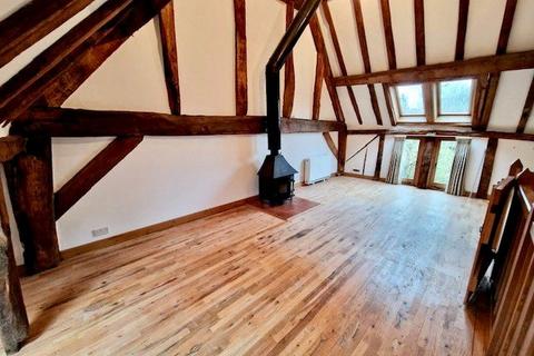 3 bedroom barn conversion to rent, Church Road, Stockbridge SO20