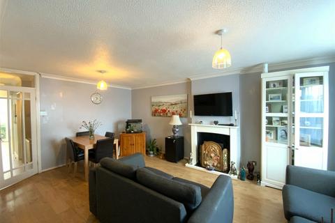 8 Bench Tor Close, Torquay, TQ2 7SH