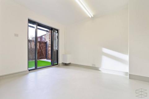 Office to rent - 98 Clarence Road, London, E5 8HB