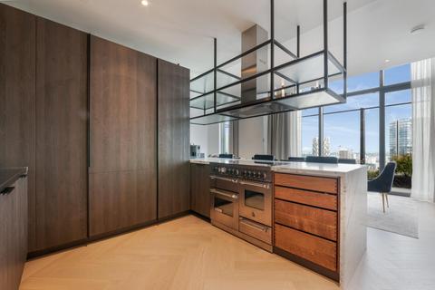 3 bedroom penthouse to rent, Bagshaw Building, Wardian, Canary Wharf, London, E14