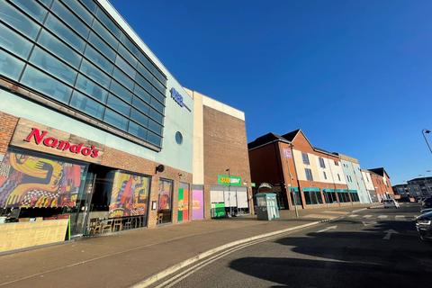 Retail property (high street) to rent, Unit 7 Market Quay, 3 Cremer Mall, Fareham, PO16 0BT