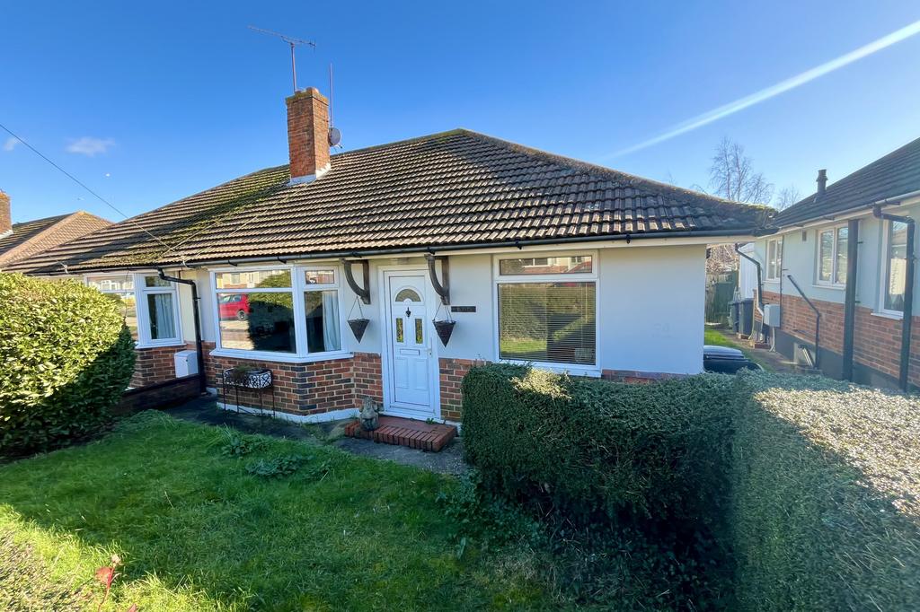 Gorringe Drive, Eastbourne, East... 2 bed bungalow for sale £325,000