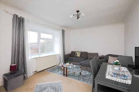 1 bedroom flat for sale, Rowan Close, Ealing, W5