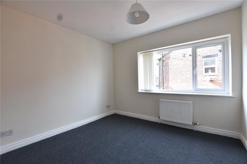 2 Valley Road, Royton, Oldham, OL2 6BT