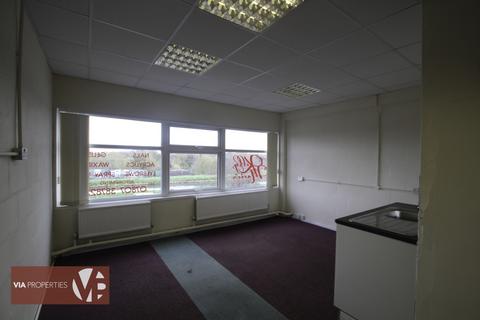 Office to rent, Plumpton Road, Hoddesdon EN11