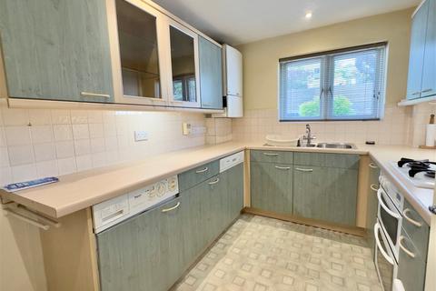 2 bedroom apartment for sale, Egloshayle Road, Wadebridge, PL27