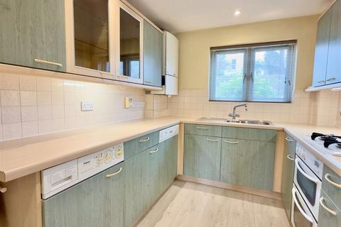 2 bedroom apartment for sale, Egloshayle Road, Wadebridge, PL27