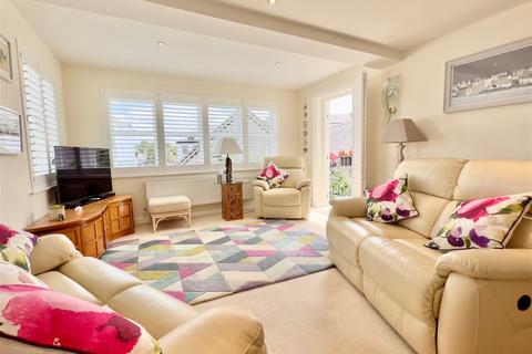 7, Eddystone Court Eddystone Road, Wadebridge, PL27 7FH
