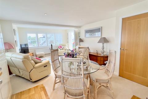 7, Eddystone Court Eddystone Road, Wadebridge, PL27 7FH