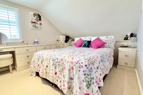 7, Eddystone Court Eddystone Road, Wadebridge, PL27 7FH