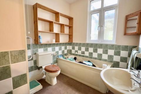 Barbury Gonvena Hill, Wadebridge, PL27 6DH
