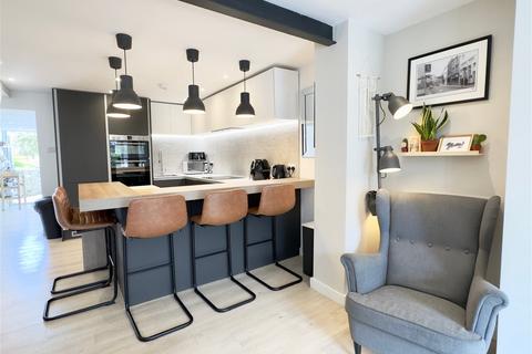 20 Trevanion Road, Wadebridge, PL27 7NZ