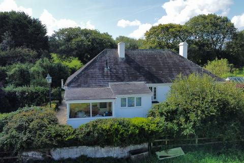 2 bedroom detached bungalow for sale, Treraven Lane, Wadebridge PL27