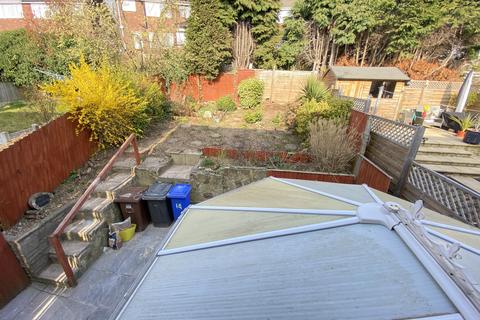 14 Sandstone Road, Sheffield, S9 1AE
