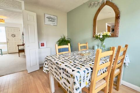 Volendam Treforest Road, Wadebridge, PL27 7HE