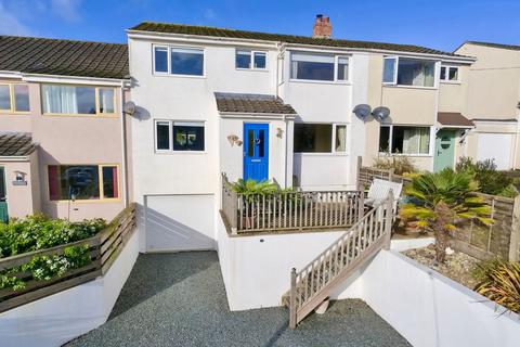 4 bedroom terraced house for sale, Green Hill, Wadebridge, PL27 6AY