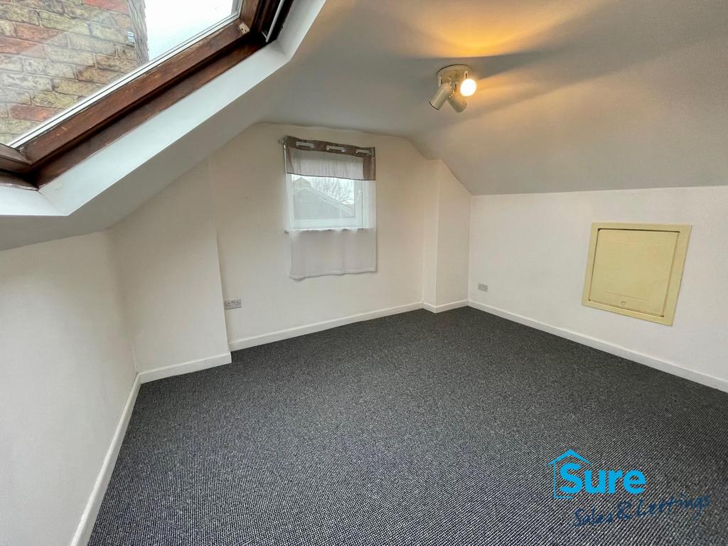 Bedroom 2 (Attic)