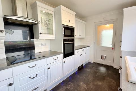 9 Valley View, Wadebridge, PL27 7BT