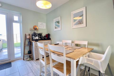 3 Summer Field Walk, Wadebridge, PL27 6FN