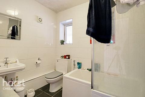 4 bedroom end of terrace house for sale, Widford Chase, Chelmsford