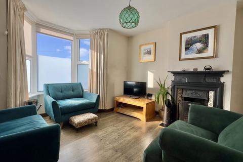 15 New Road, Port Isaac, PL29 3SD