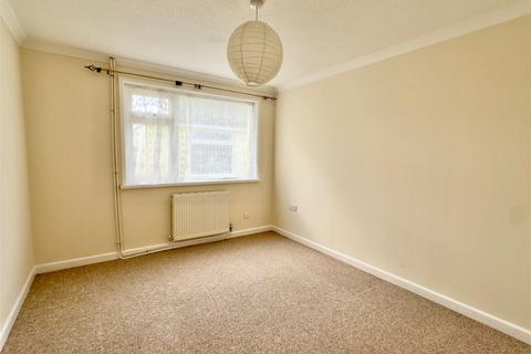 3 Longfield Road, Camelford, PL32 9SA