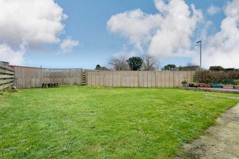 3 Longfield Road, Camelford, PL32 9SA